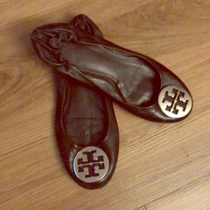 Tory Burch Reva Flat